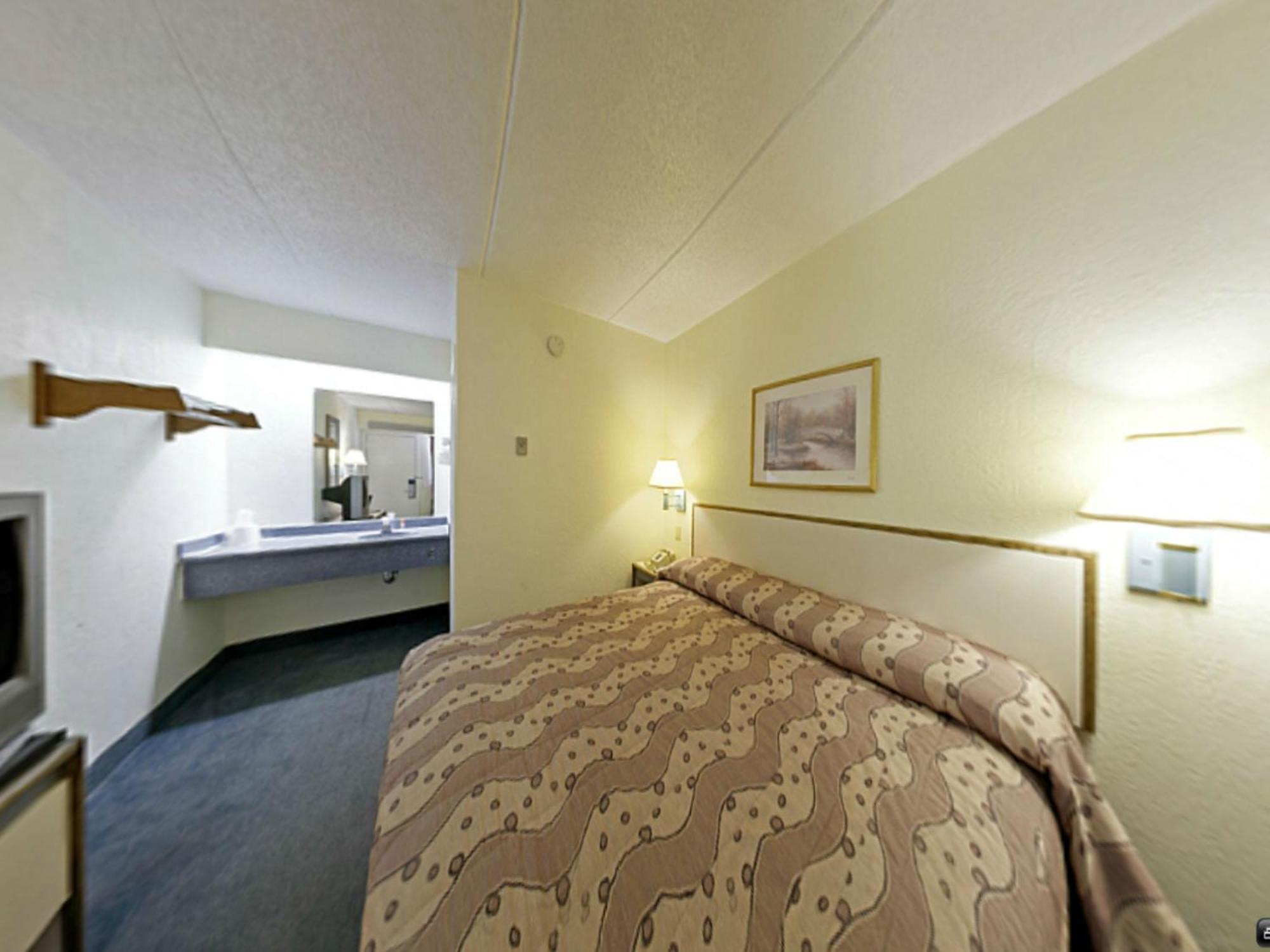 Royal Inn Charlotte Kültér fotó