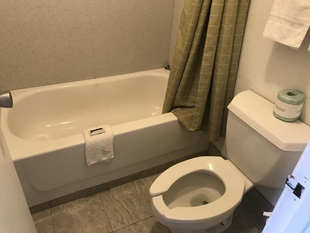 Royal Inn Charlotte Kültér fotó